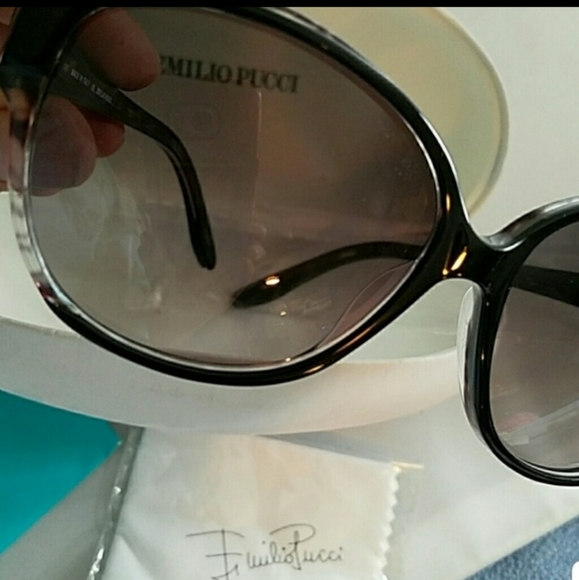Emilio Pucci Sunglasses EP6705 main image 3